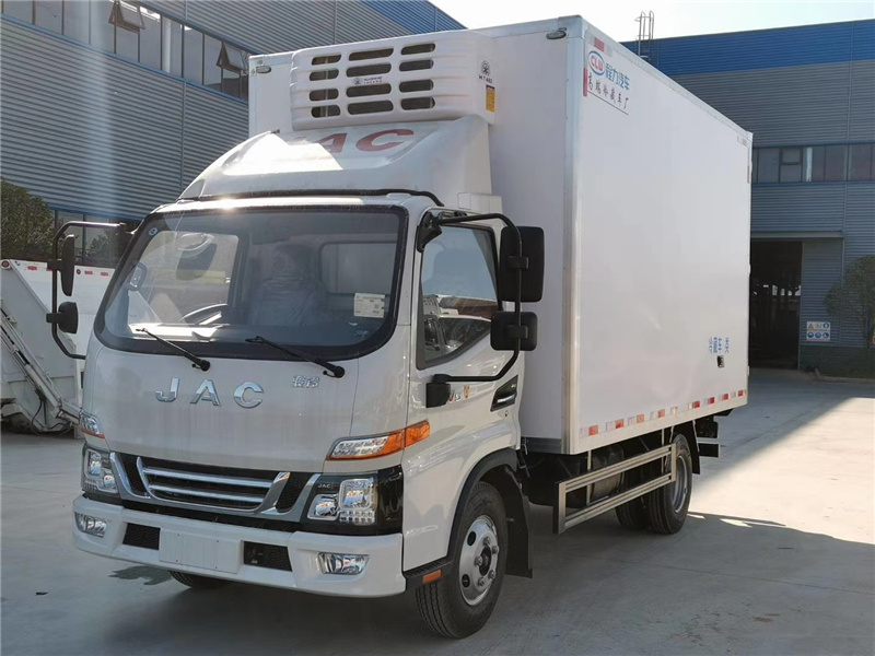 國(guó)六江淮駿鈴V5冷藏車(chē)